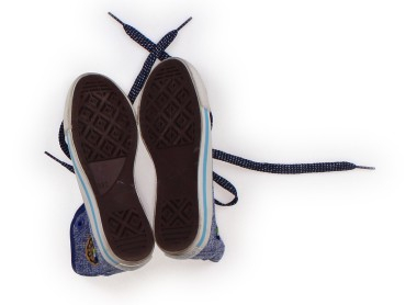 最大90 Off スニーカーの子供服 フィオルッチ 靴19cm キャリーオン